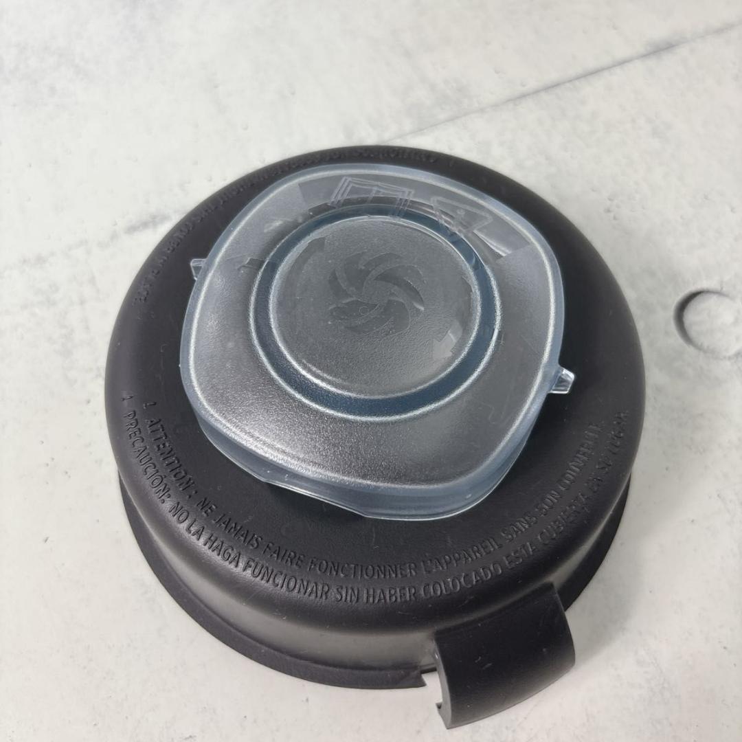 バイタミックス VITAMIX ブレンダー　VM0111 レシピ本付　美品