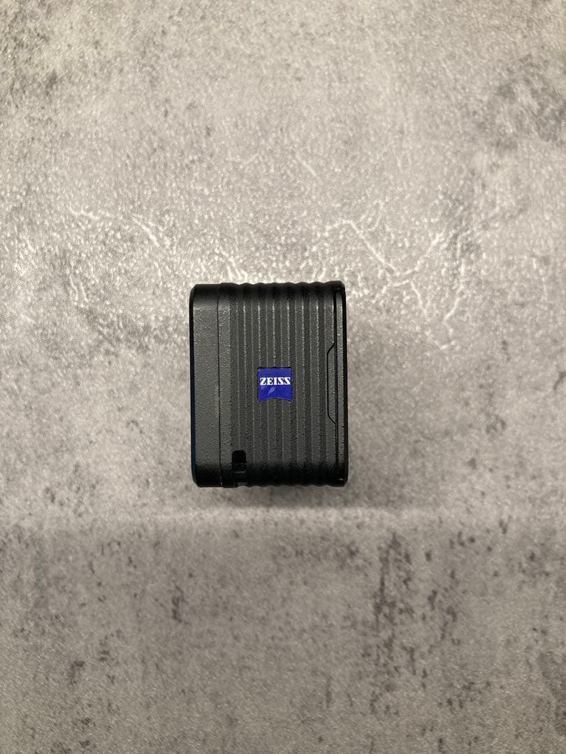 超小型高画質／防水耐衝撃／スマホ転送可／本体給電可　SONY RX0