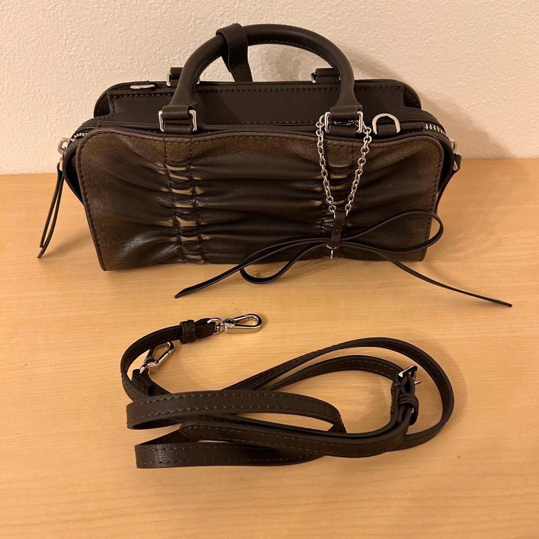 【超美品】CHARLES & KEITH Kadee ケーディー バッグ ダーク