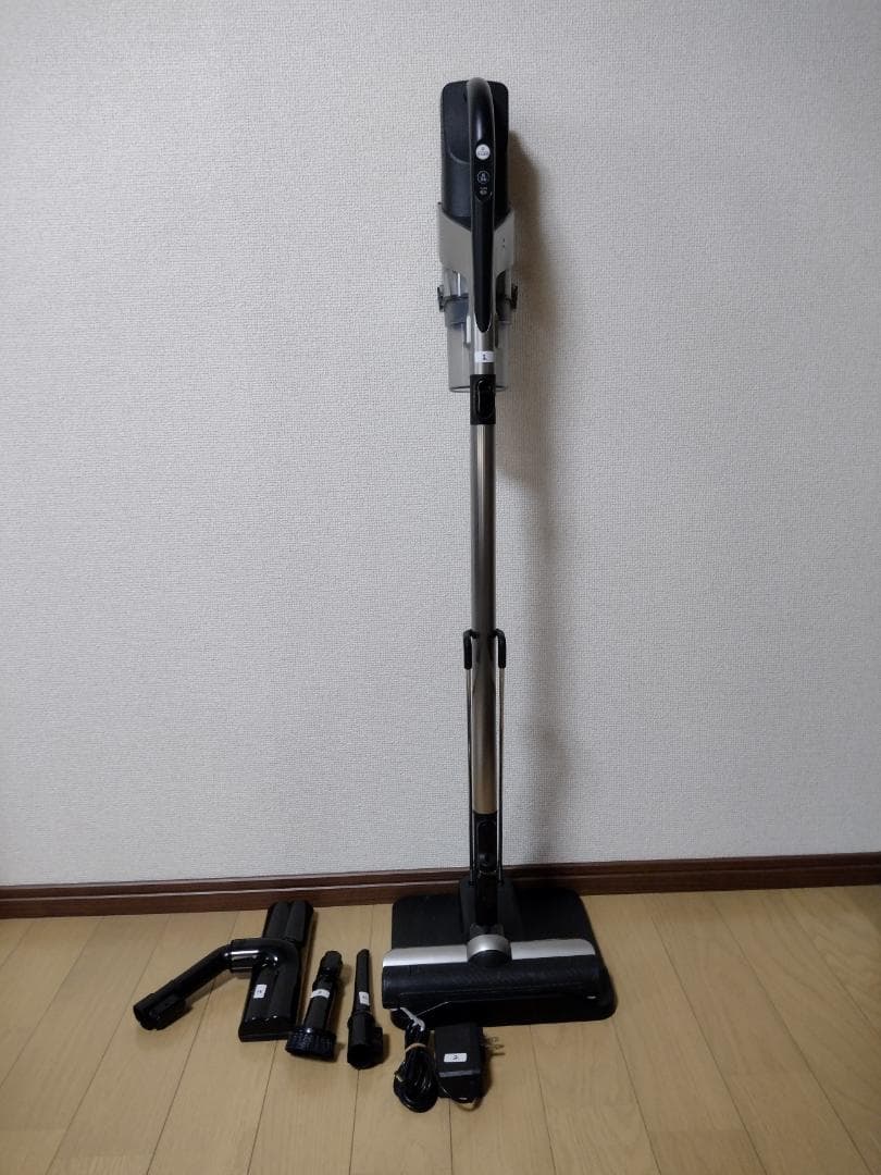 東芝★VC-CLX350★2023年製★バッテリー新品と同等★2