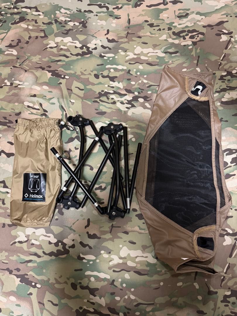 ヘリノックス　グランドチェア　コヨーテ