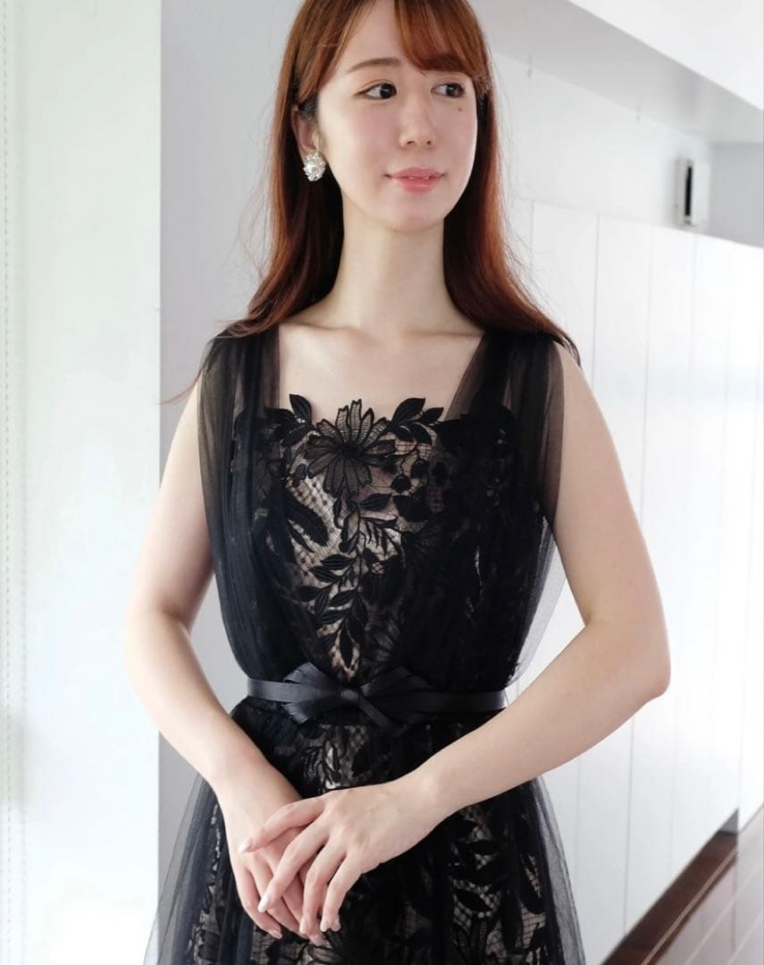 ストロベリーフィールズ　ドレス　結婚式　パーティ　お呼ばれ　発表会などに