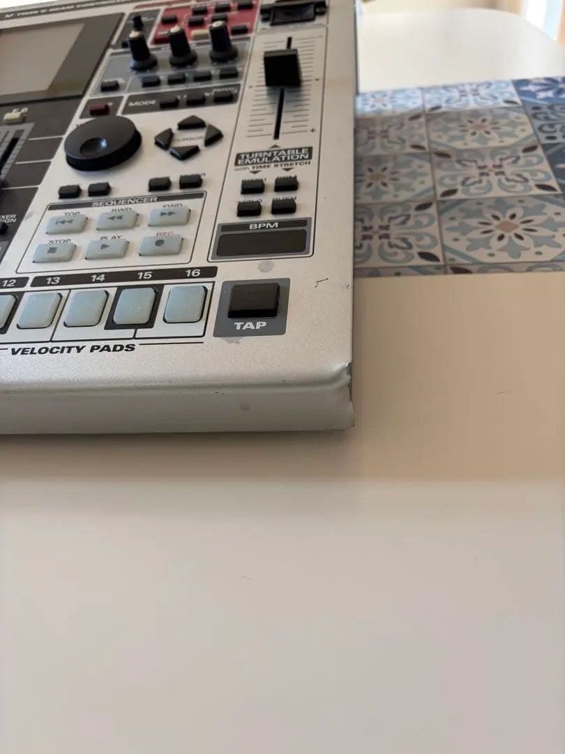 Roland MC-909 完動品 メモリ最大 SM付