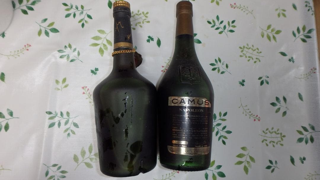 Camus & Hennessy Napoleon ブランデーセット