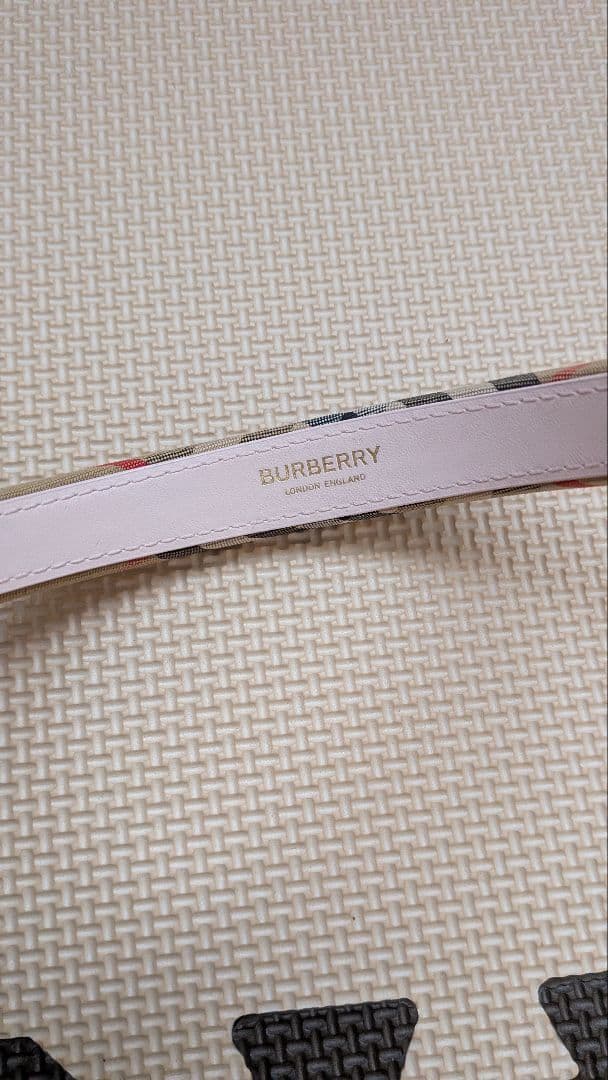 BURBERRY　カチューシャ