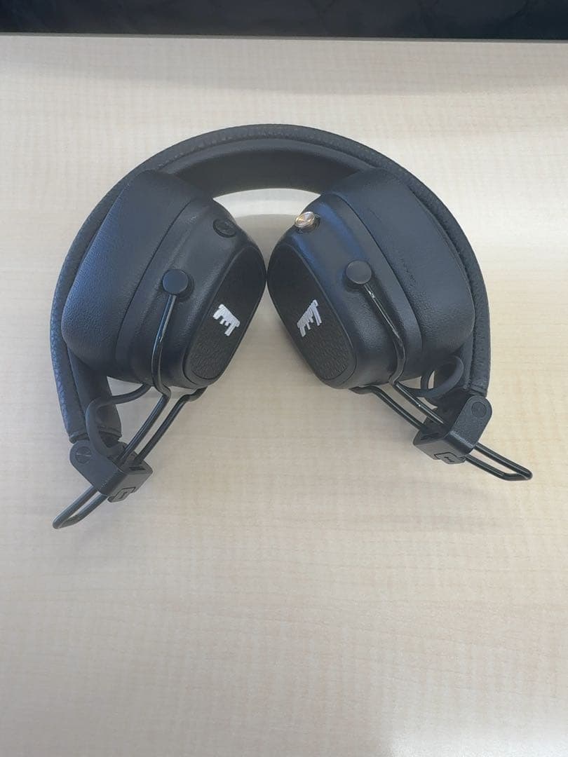 ヘッドホン Marshall MAJOR V