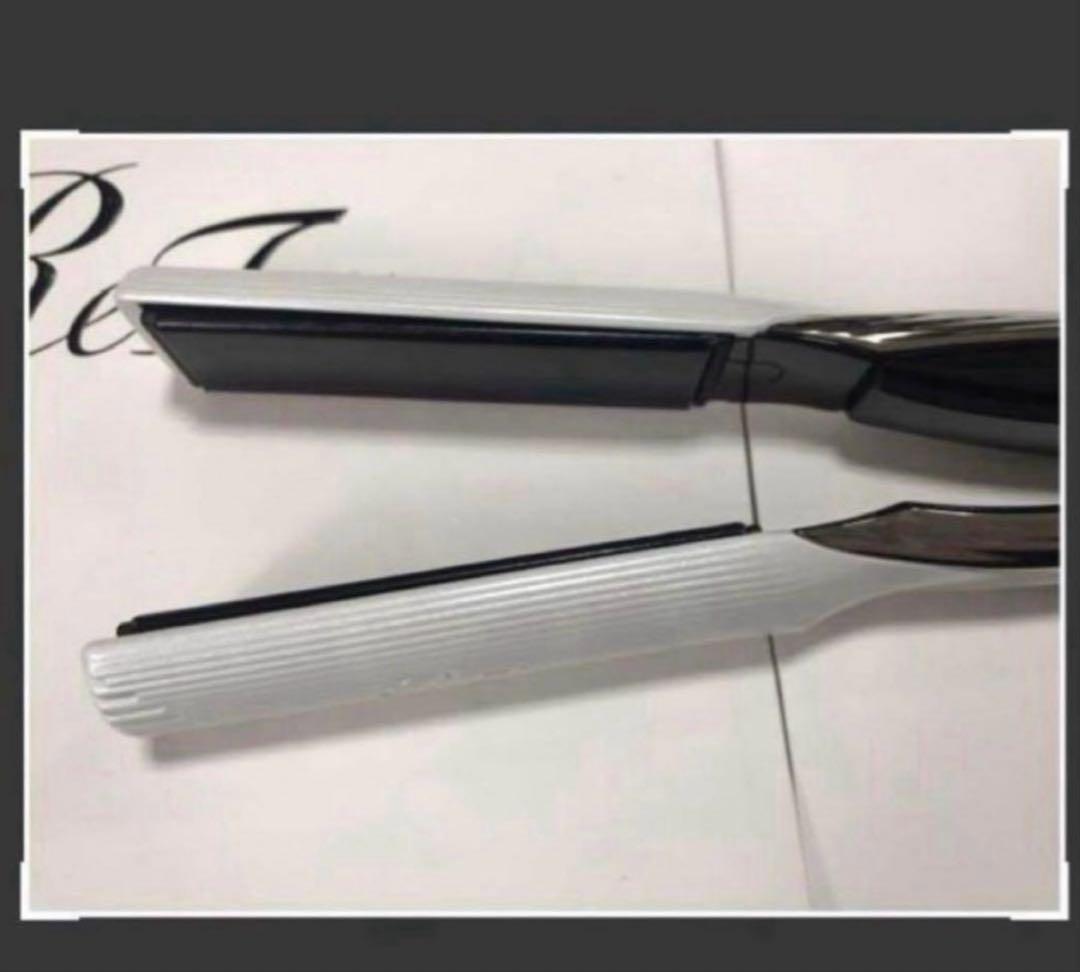 新品同様　リファ　ストレートアイロン　ホワイト