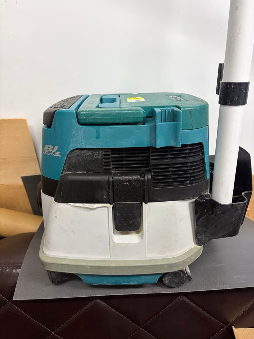 Makita BL MOTOR 36V キャニスター掃除機