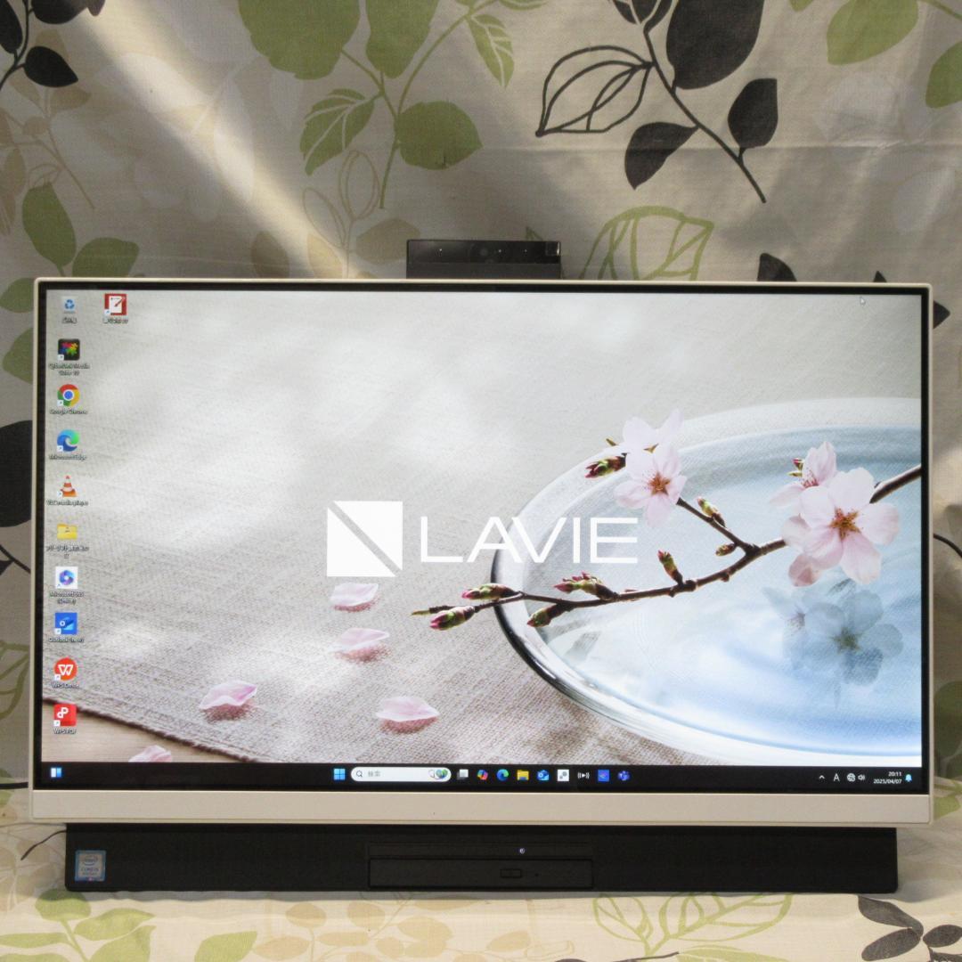 美品！大画面Win11公式対応8世代Corei3/メ16/SSD+HDD/DVD