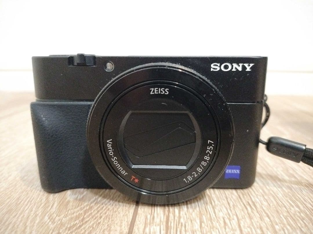 デジタルカメラ DSC RX100v