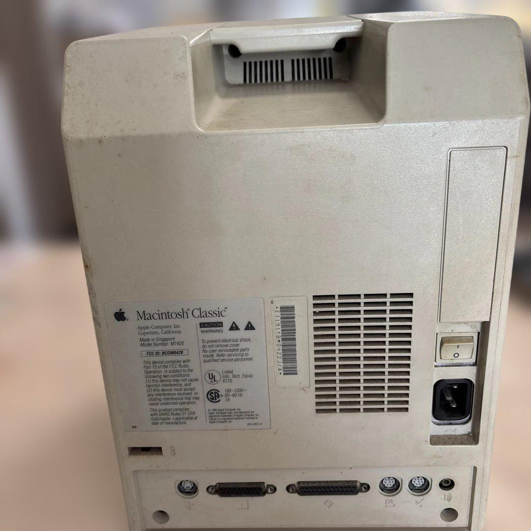 Macintosh Classic 収納バック＋キーボード　写真がすべて！現状渡