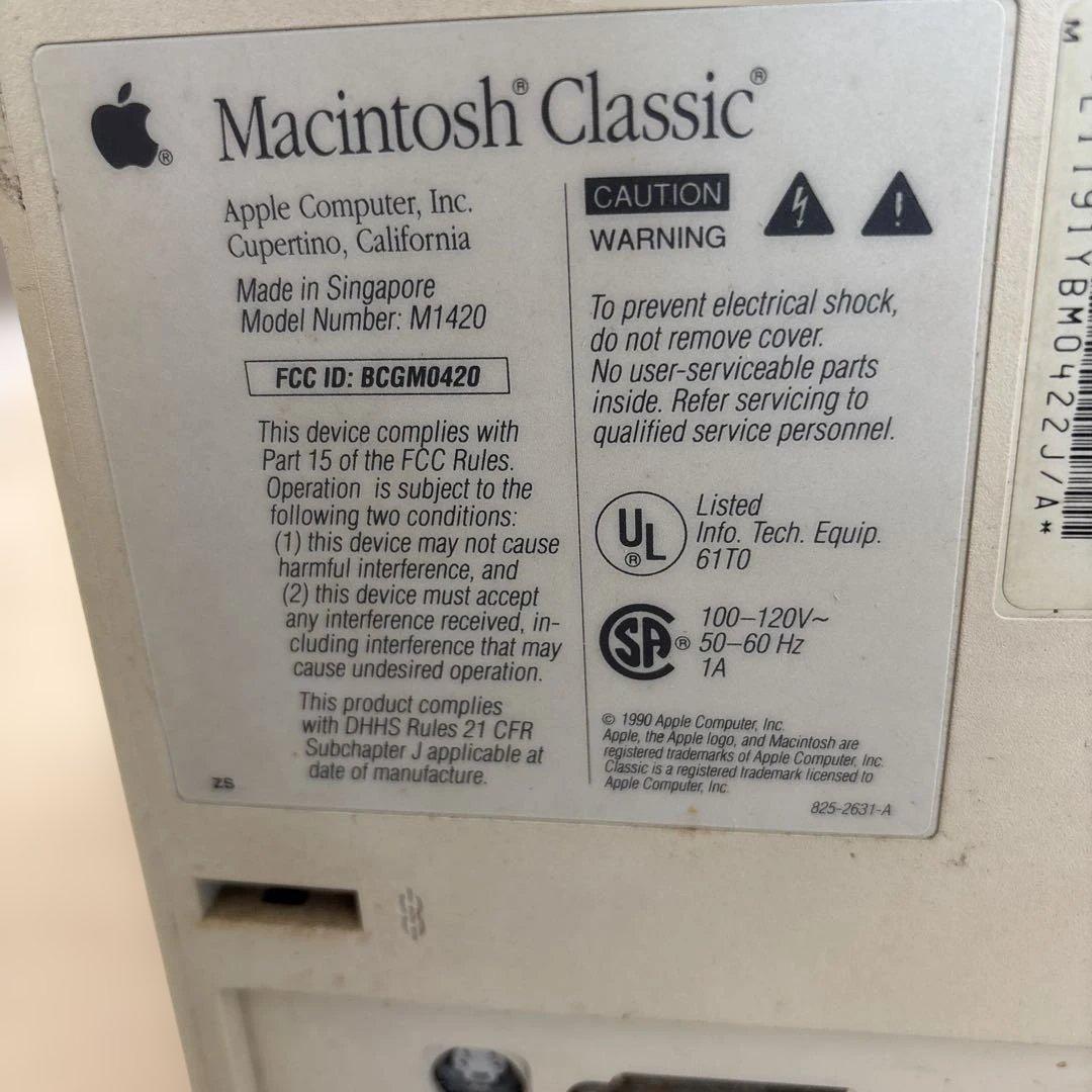 Macintosh Classic 収納バック＋キーボード　写真がすべて！現状渡