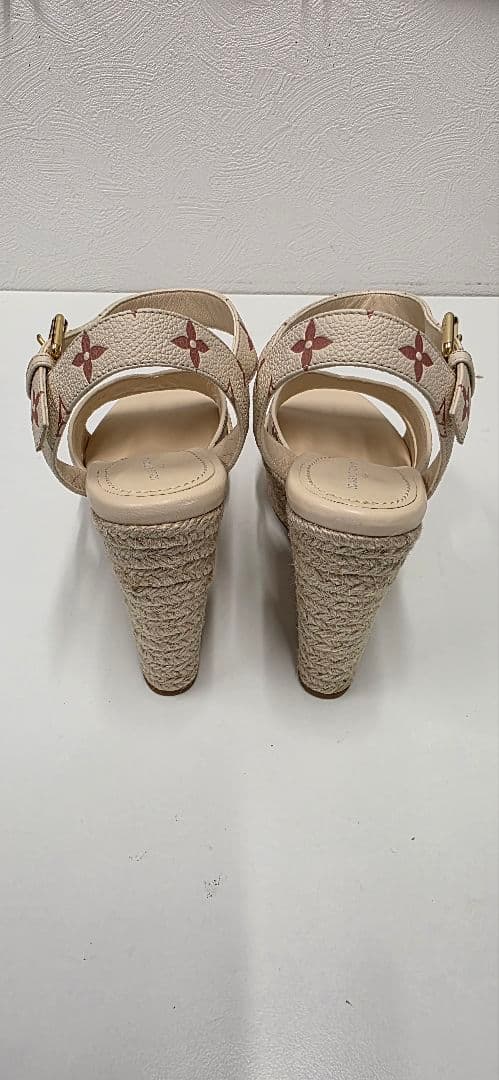 Louis Vuitton ウェッジサンダル ホワイト・ピンク