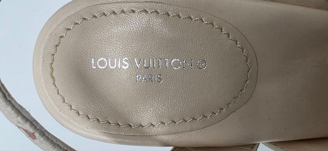 Louis Vuitton ウェッジサンダル ホワイト・ピンク