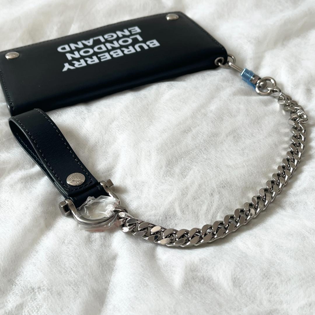 BURBERRY ウォレットチェーン ショルダー レザー ブラック ロゴプリント