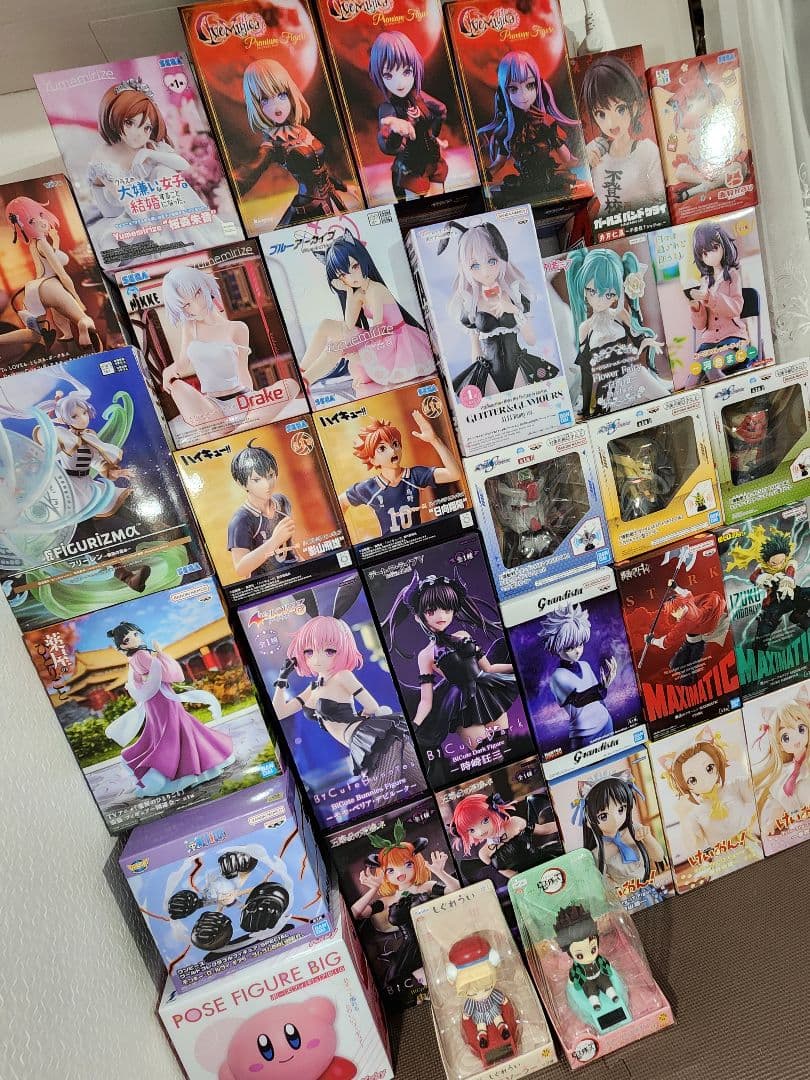 未開封フィギュア33個フリーレン アーリャマオマオ デク ガルクラ キルア