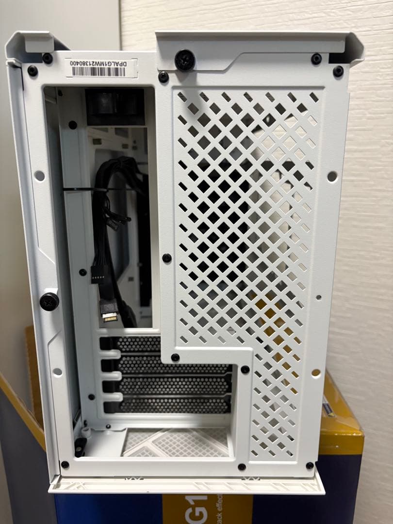 SilverStone ALTA G1M SST-ALG1MW ホワイト