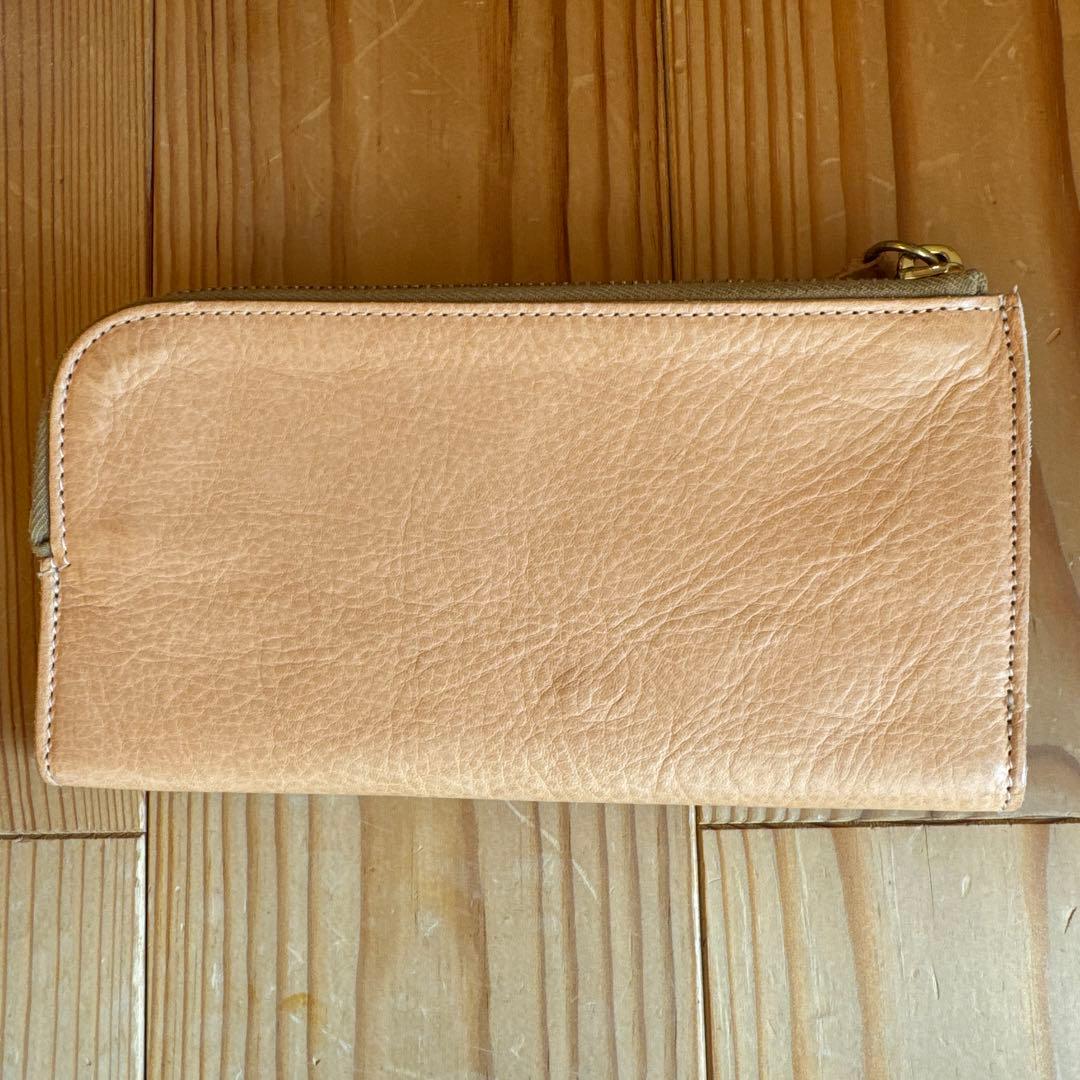 【新品】IL BISONTE コンチョストラップ 長財布 ヌメ ナチュラル☆