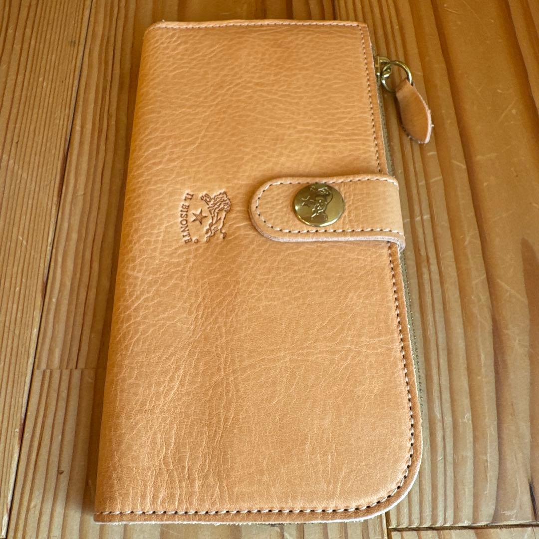 【新品】IL BISONTE コンチョストラップ 長財布 ヌメ ナチュラル☆