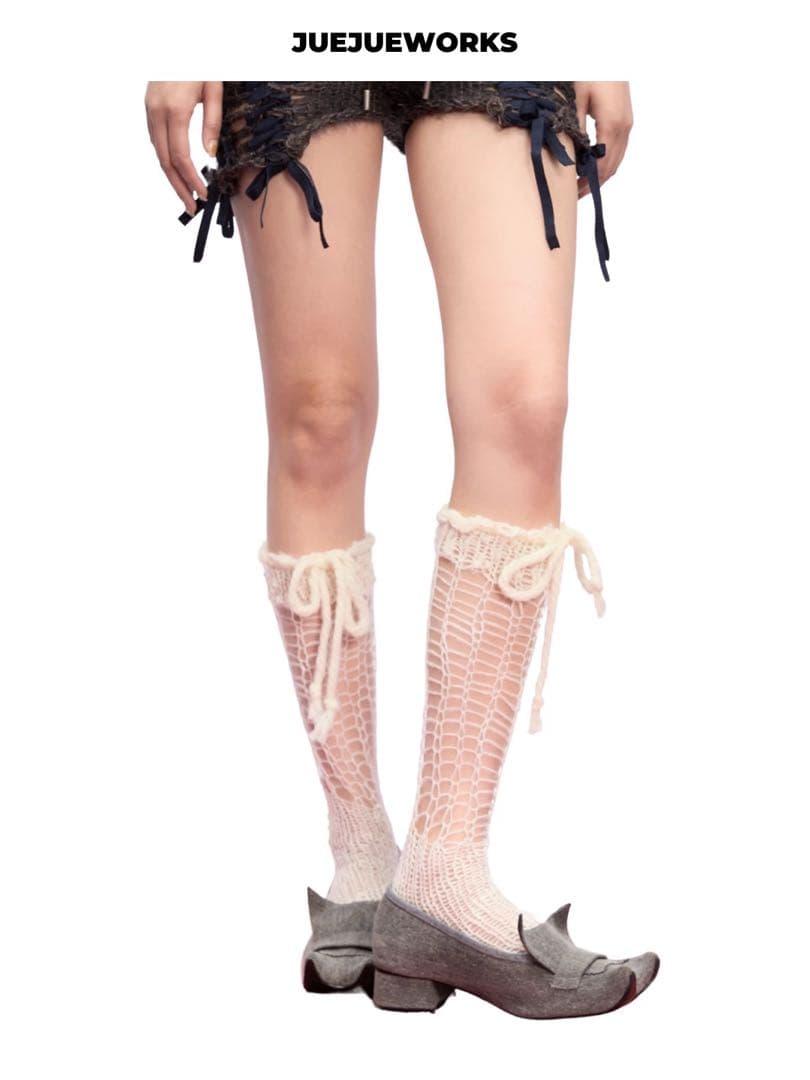 JUEJUEWORKS ネット編み靴下 クリーム色
