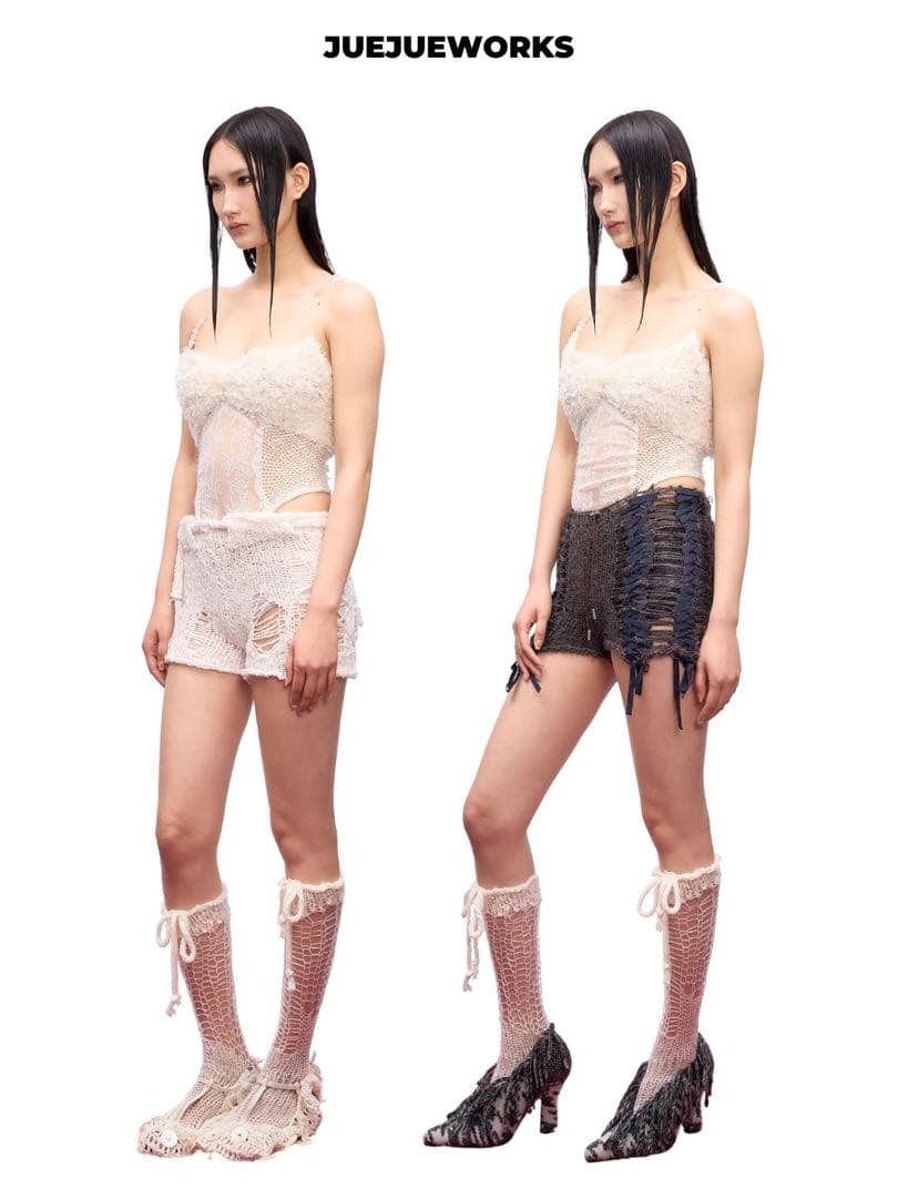 JUEJUEWORKS ネット編み靴下 クリーム色