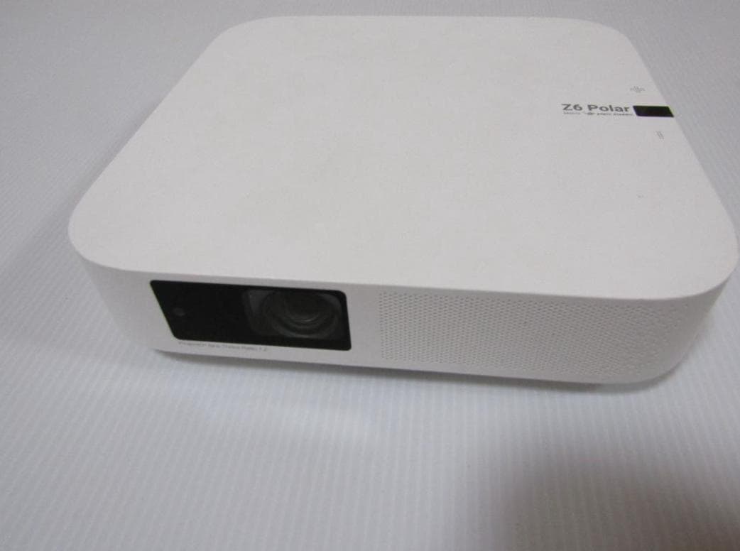 Z6 Polar Meets popIn Aladdin（ 700lmフルHD）