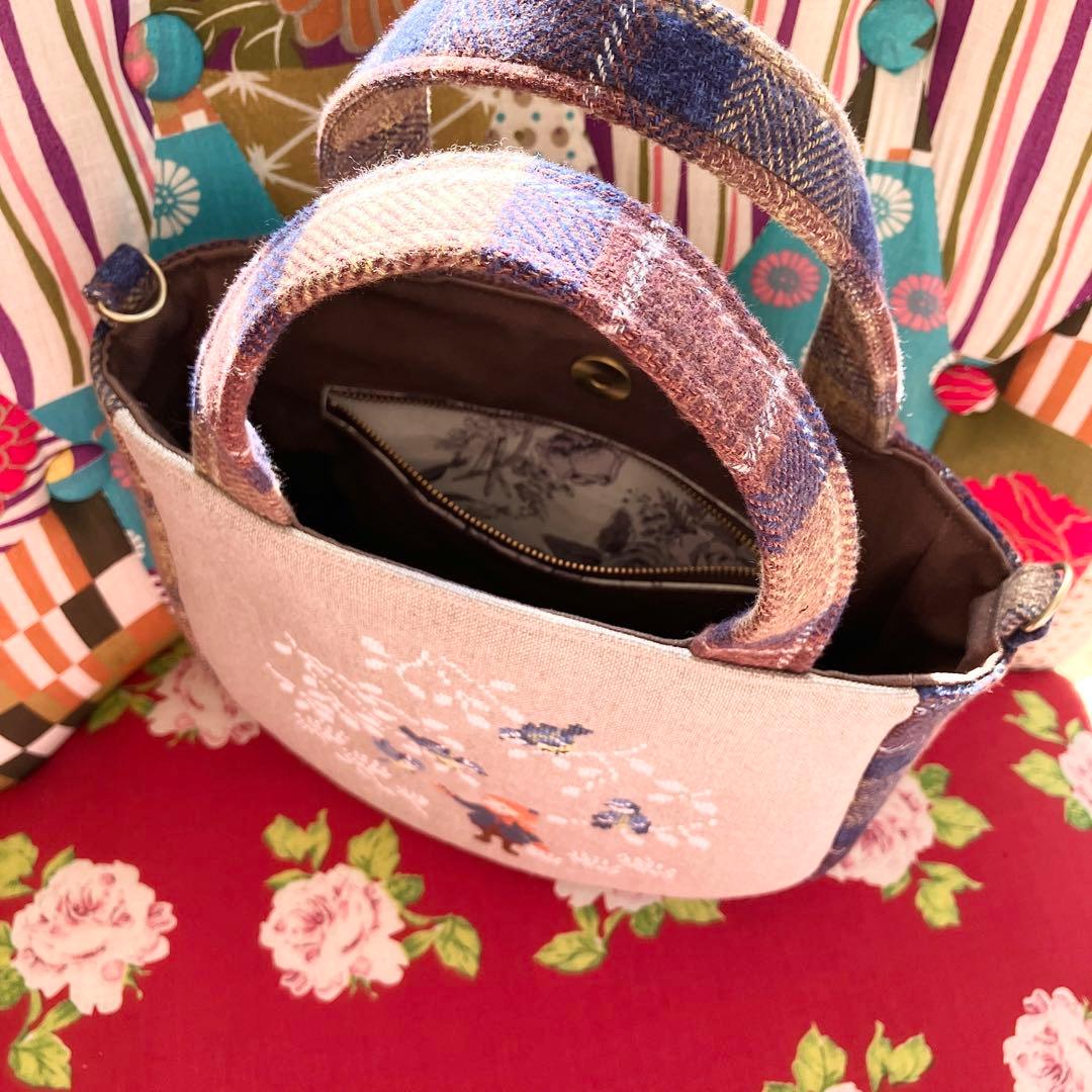 クロスステッチ❤︎ツイード丸底バッグ　ハンドメイド　サモイロフ