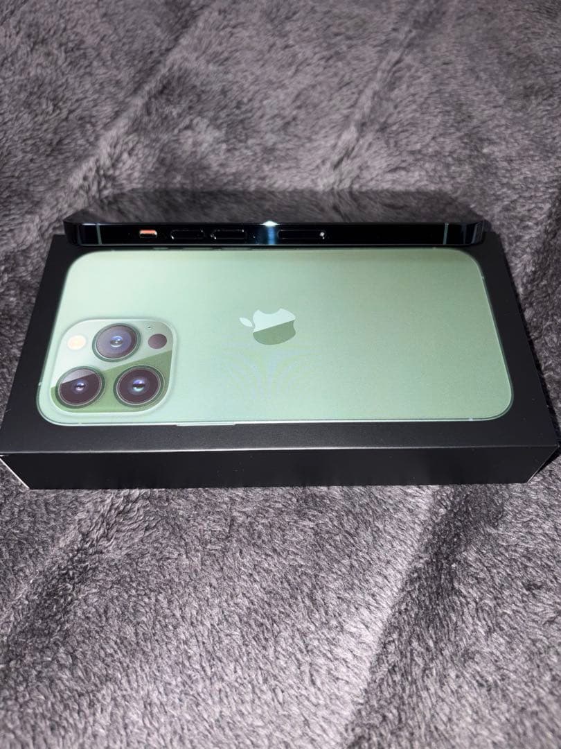 Apple iPhone 13 Pro アルパイングリーン　本体