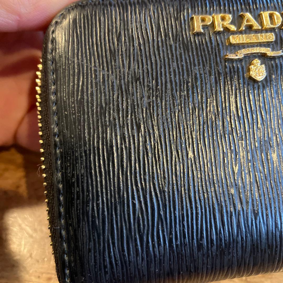 PRADA ブラック レザー ケース