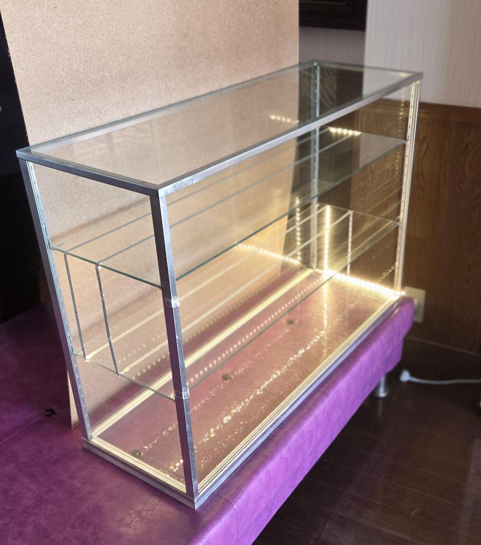 ガラス製ディスプレイケース 3段