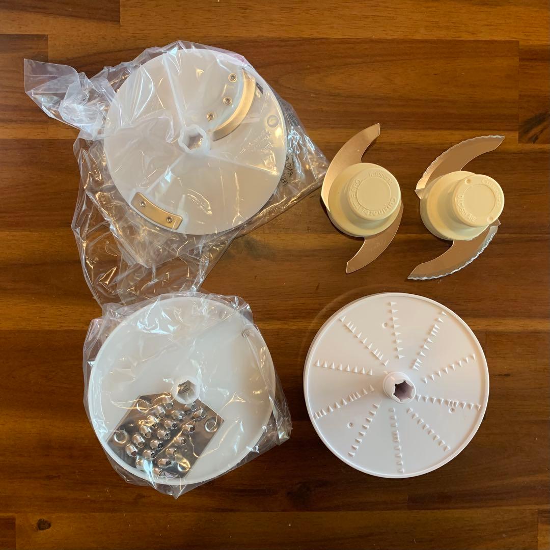 Cuisinart フードプロセッサーM DLC-102J