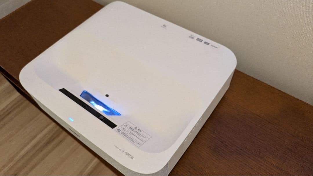 エプソン dreamio EH-LS300W ホワイト プロジェクター 超短焦点