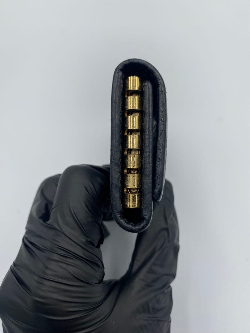 【GUCCI】キーケース ブラック レザー ゴールド金具　6連