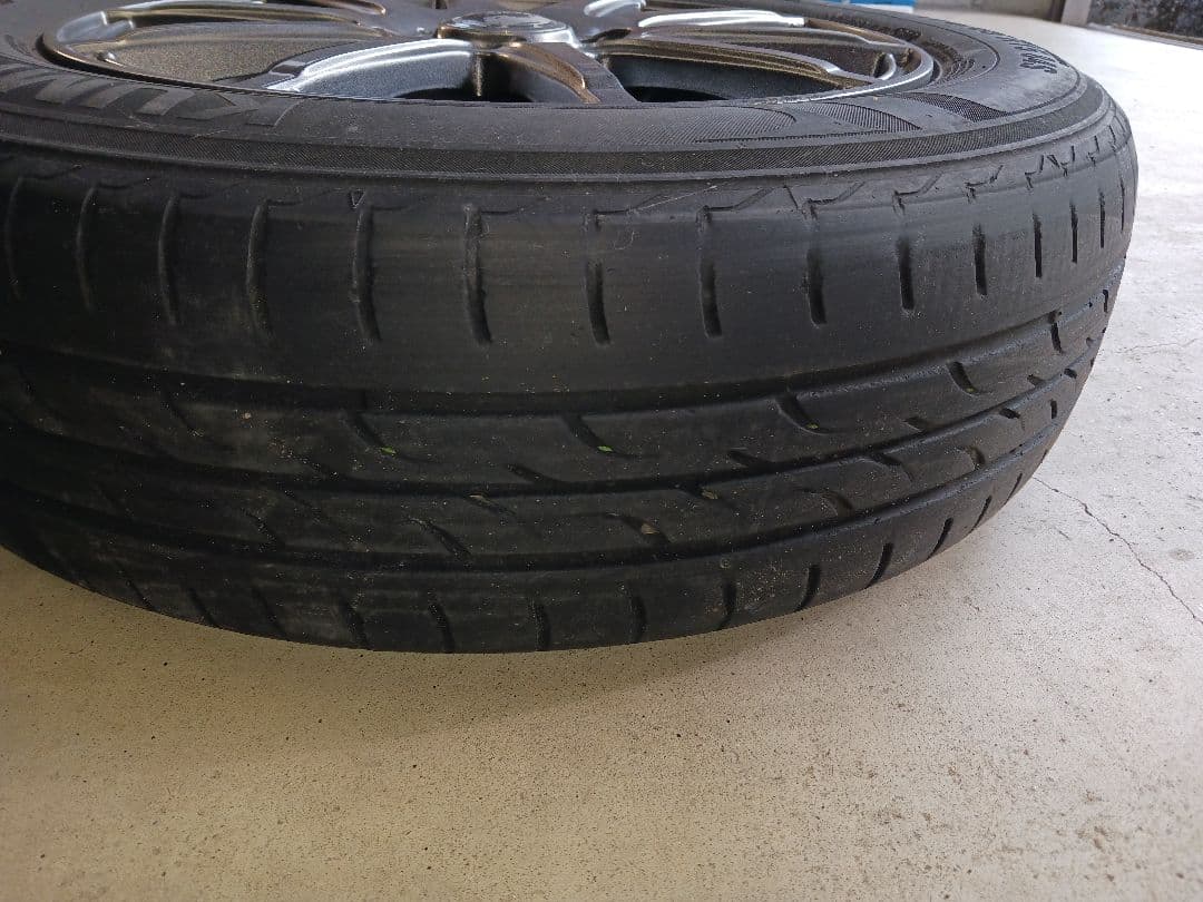 15インチ 175/65R15日産キューブに履いていましたホイールセット