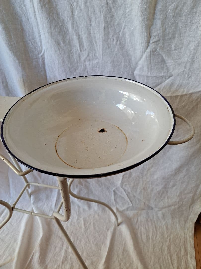 ホーロー　ウォッシュスタンド