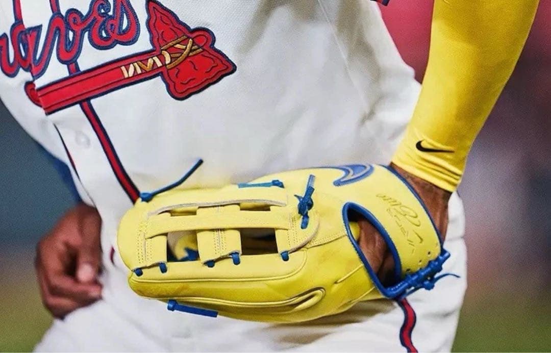 #*離様 Nike Vaper Elite アクーニャ　モデル　ナイキ　グローブ