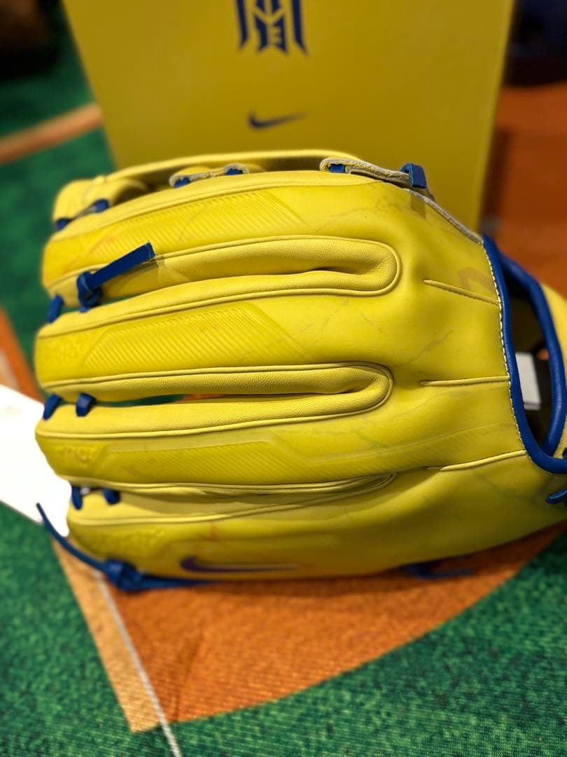 #*離様 Nike Vaper Elite アクーニャ　モデル　ナイキ　グローブ