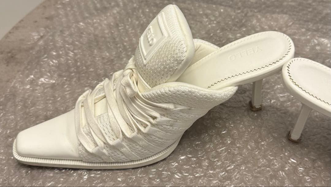 YELLO スニーカーミュール M