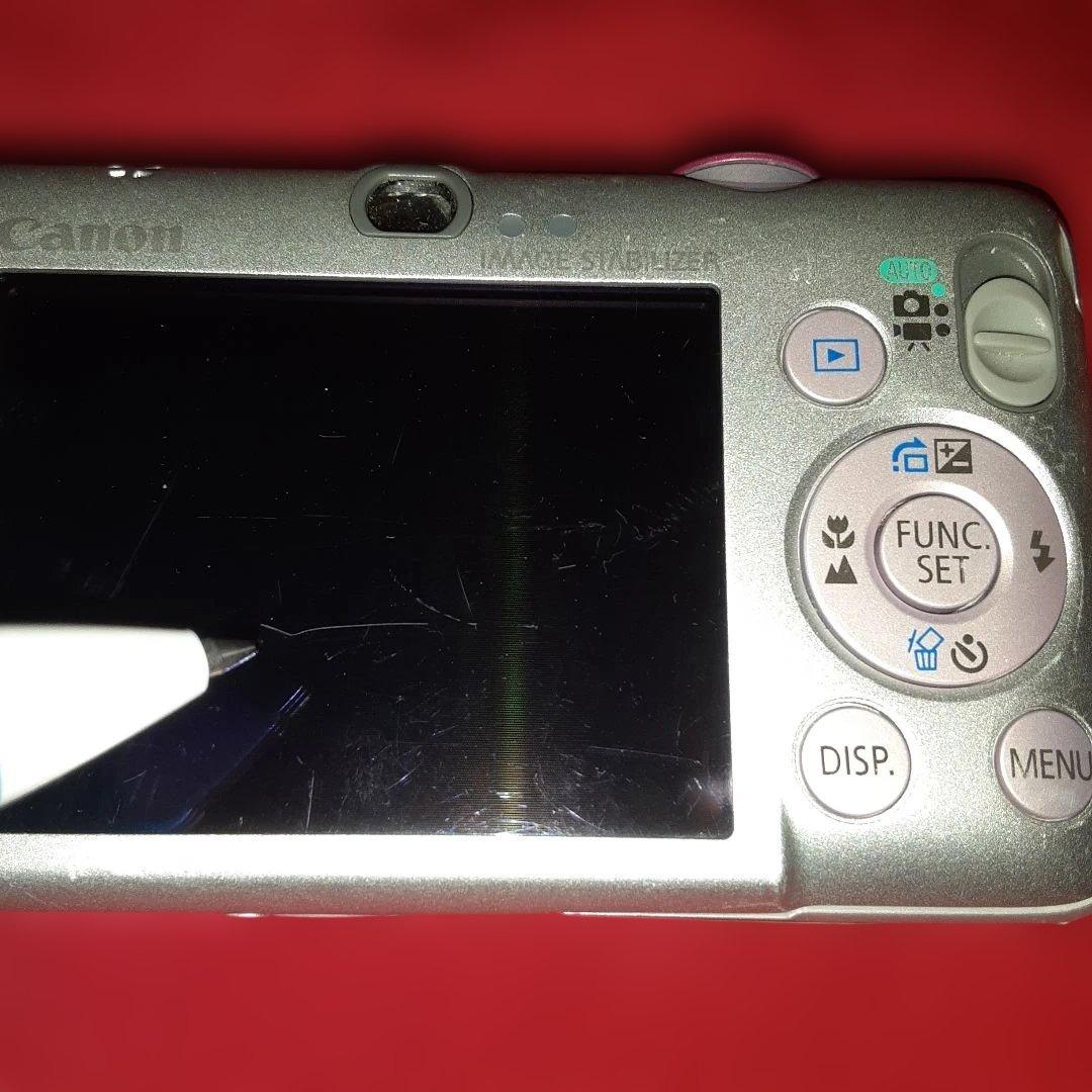 IXY DIGITAL 110is AiAF 10.0MEGA PIXELS本体