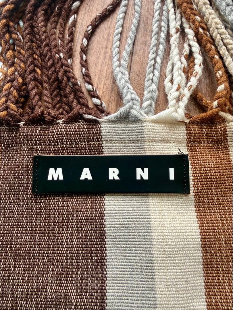 MARNI ハンモック スクエア型