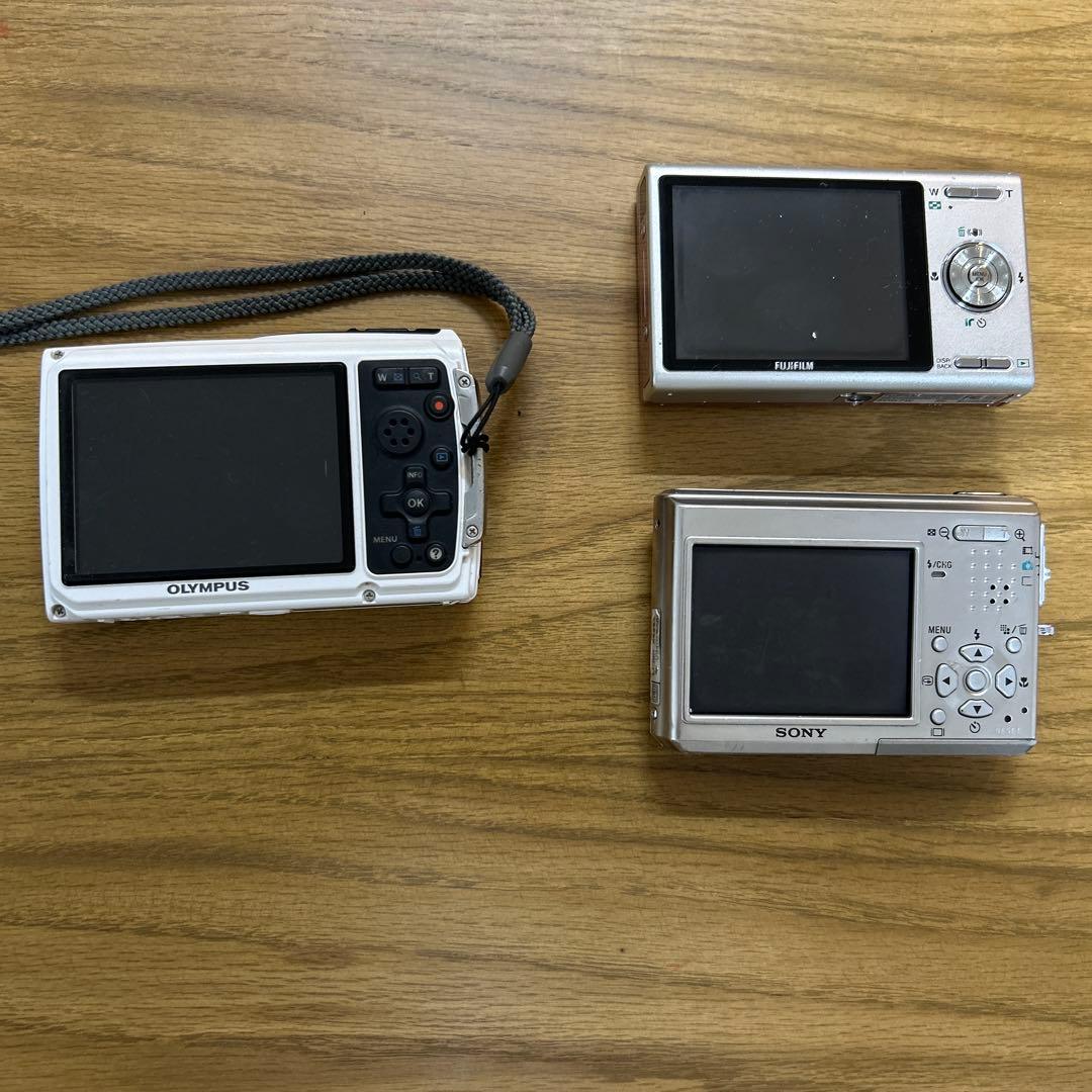 ディジタルカメラ　3台