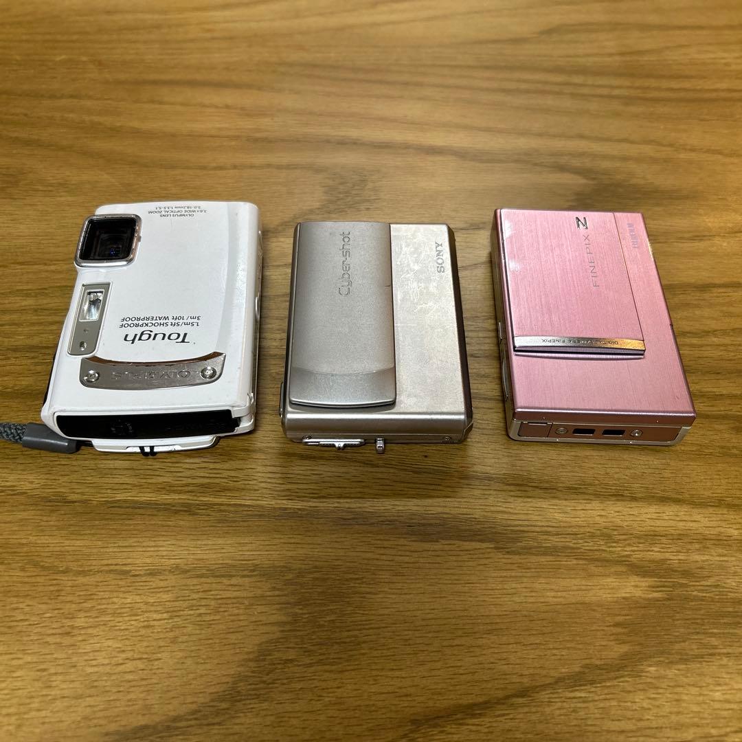 ディジタルカメラ　3台