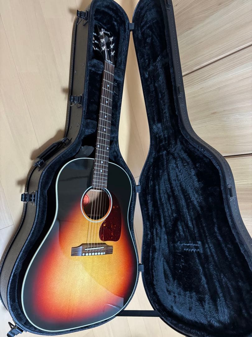 ノ*す様 Gibson custom shop J45 Red spruce 2