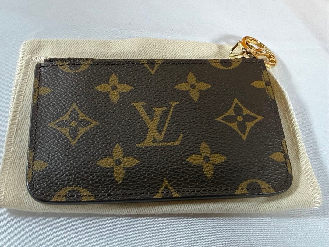 LOUIS VUITTON ポルトカルト ロミー　M81880