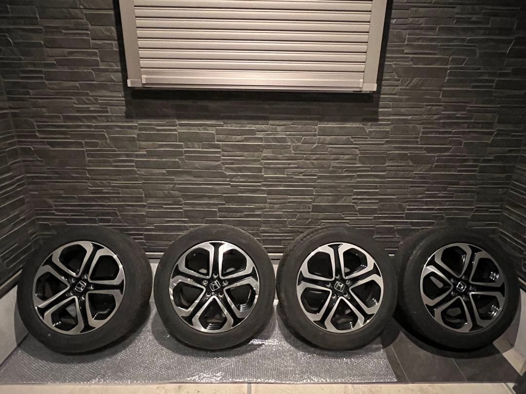 ホンダ ヴェゼル 17インチ ホイールセット 引き取り限定