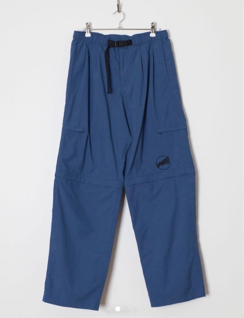 holiday ホリデイ　ジョガーパンツ　ジップ