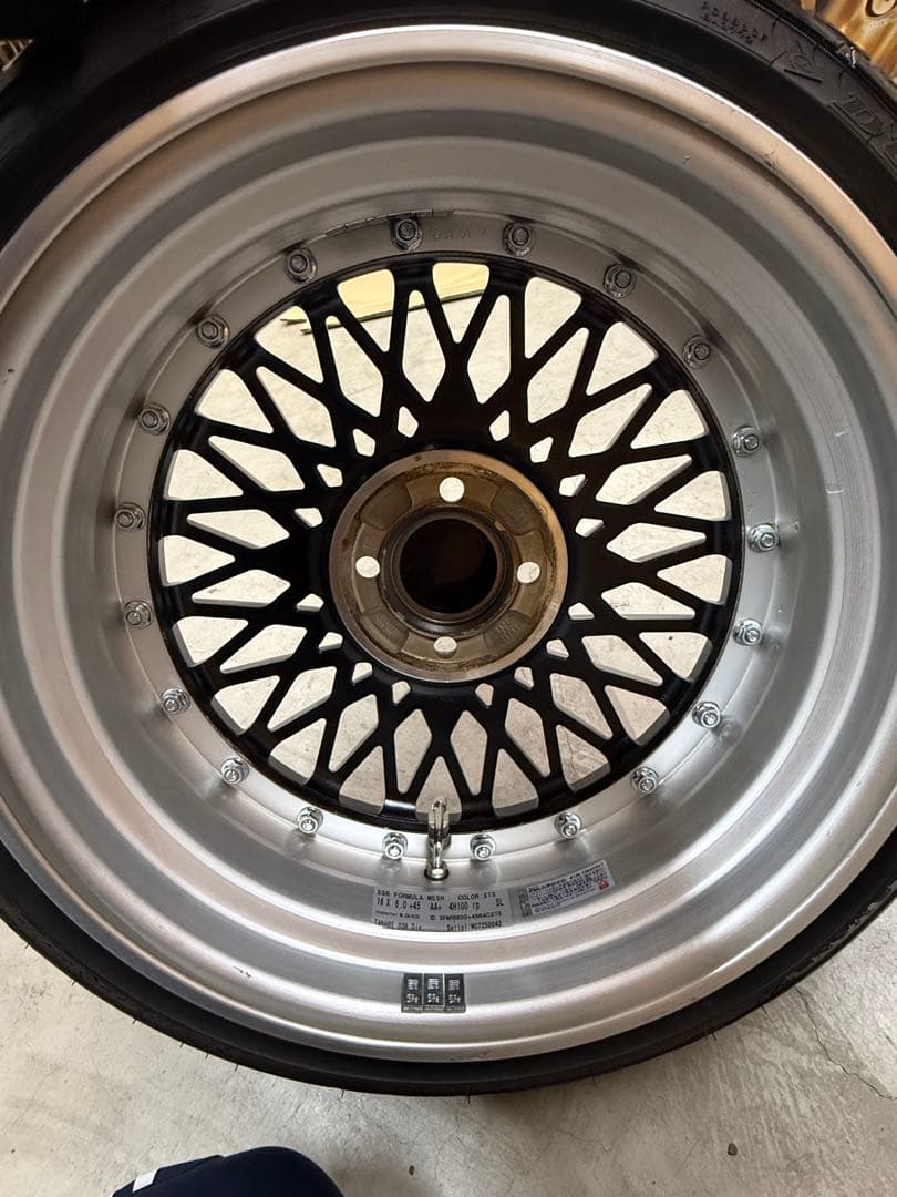 SSR Formula Mesh16インチホイールセット　N-VAN、N-BOX