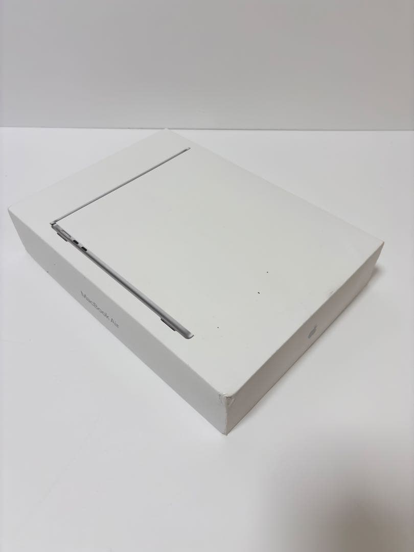 M3 MacBook Air 13インチ (スペースグレー)