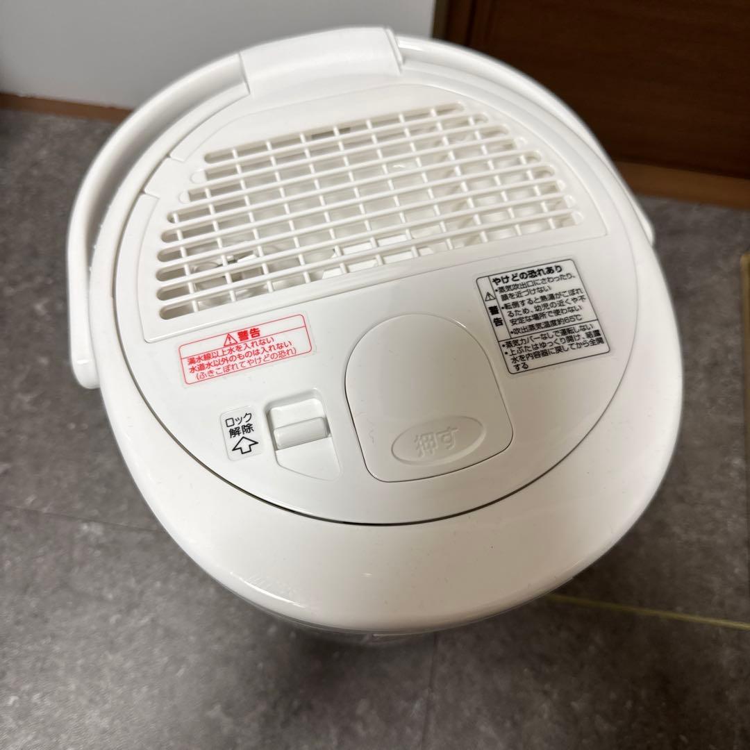 ほぼ未使用　象印 ゾウジルシ スチーム式加湿器 EE-RT35-WA ホワイト