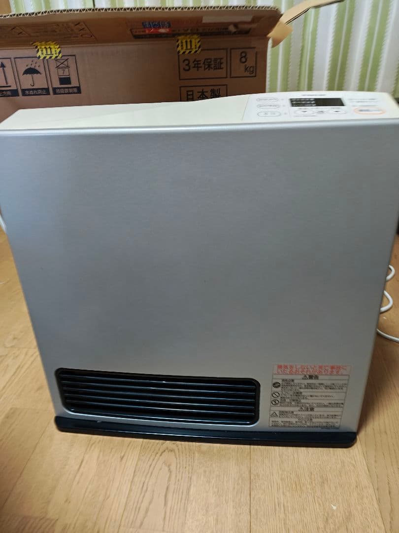 2019年製 リンナイ 都市ガス ファンヒーター RC-U4001E　ホース付